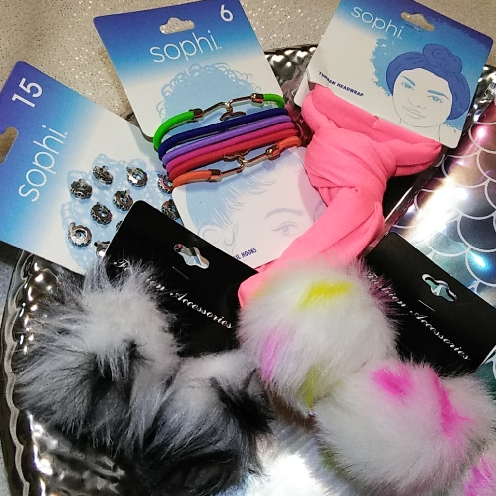 🦄NWT 6 PIECE HAIR ACCESSORIES SET W/MERMAID OR 🦄